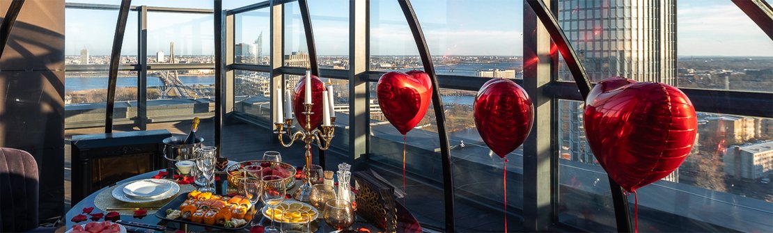 Filozofu Rezidence, 23rd floor - stunning view of Riga! For a cozy rest, important events and unforgettable emotions! Igloo is heated and can be used 365 days a year.